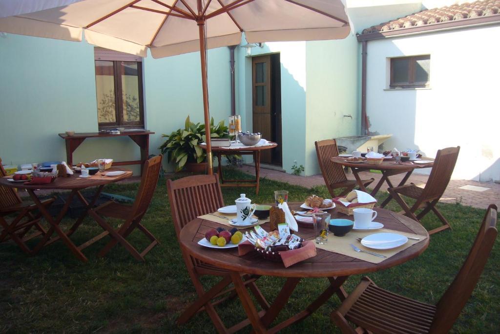 Lanita B&B Càbras Exteriör bild